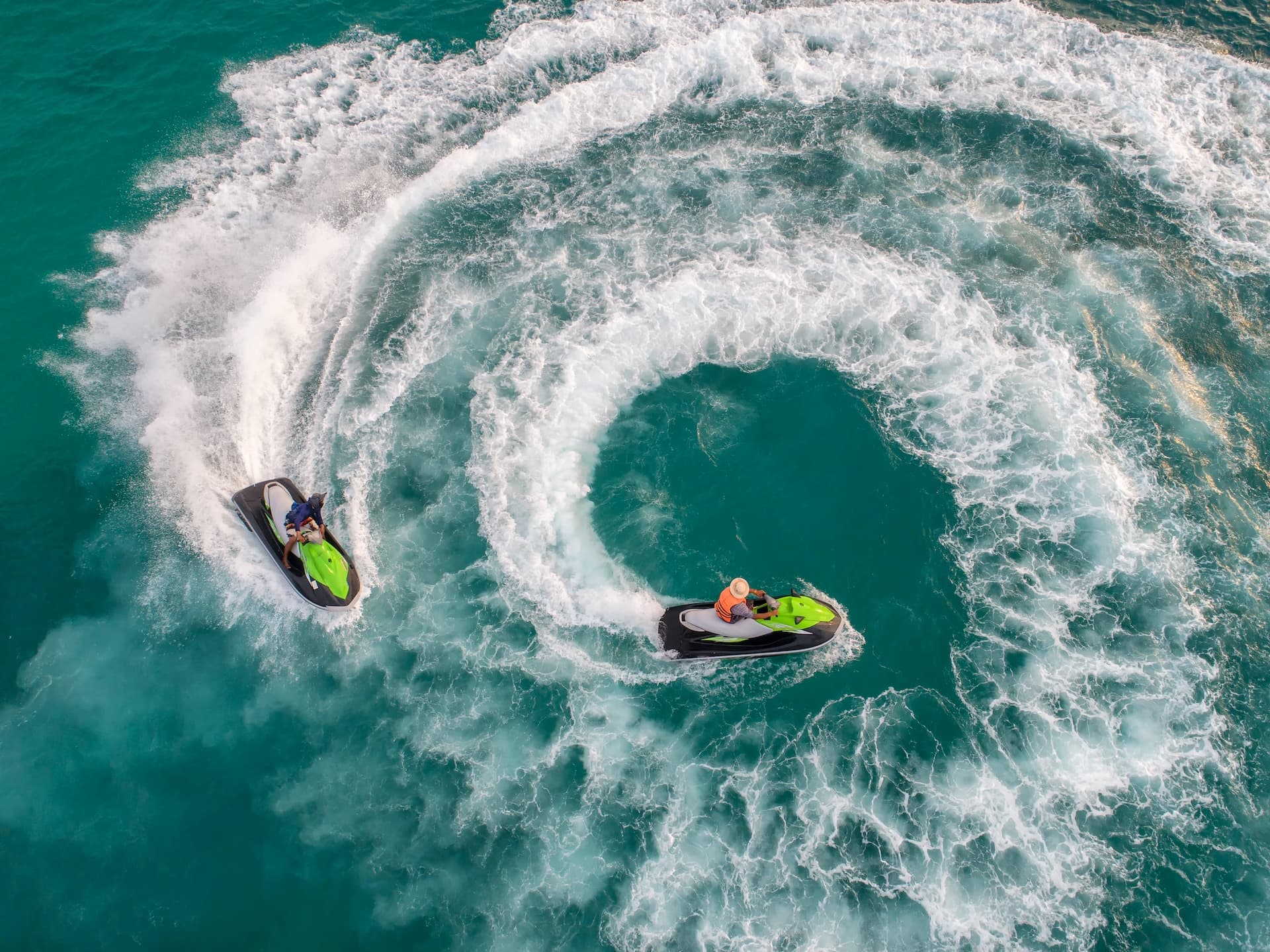 G-jetskis-in-croatia-yacht