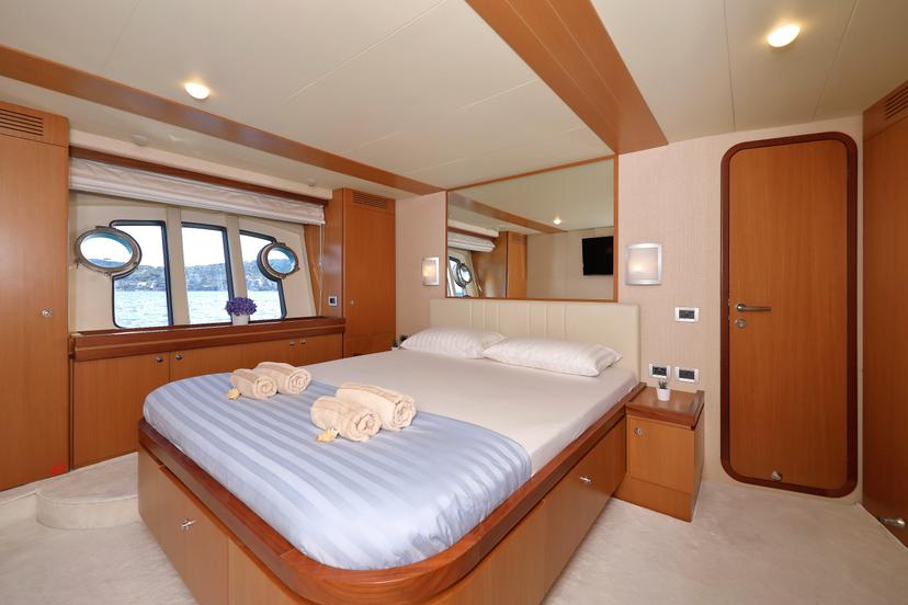 Master Suite (x 1)  image 1