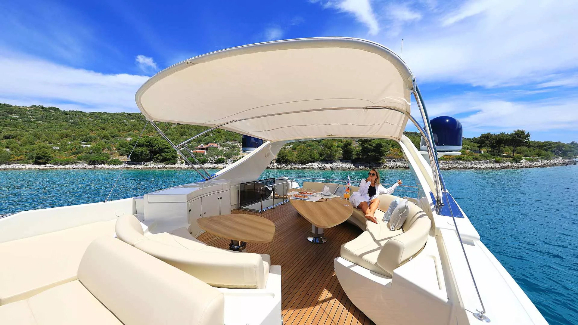 Riva flybridge